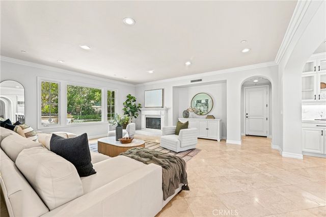 28 Blue Summit, Irvine, CA 92603