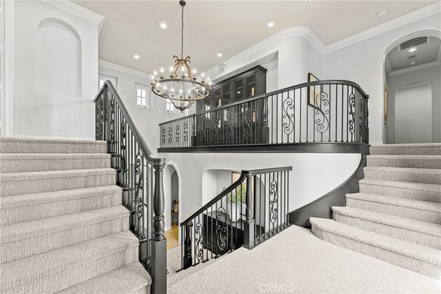 28 Blue Summit, Irvine, CA 92603