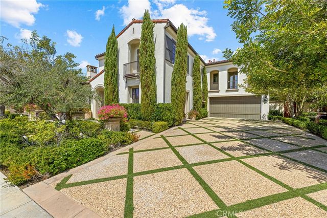 28 Blue Summit, Irvine, CA 92603