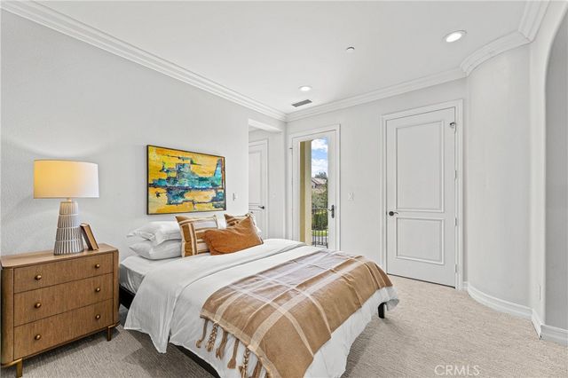 28 Blue Summit, Irvine, CA 92603