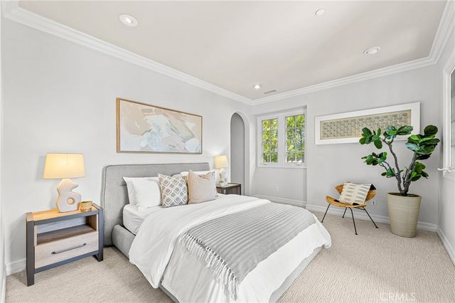 28 Blue Summit, Irvine, CA 92603