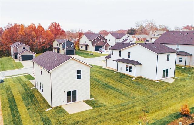 704 Mahogany Court, Warrensburg, MO 64093