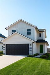 704 Mahogany Court, Warrensburg, MO 64093