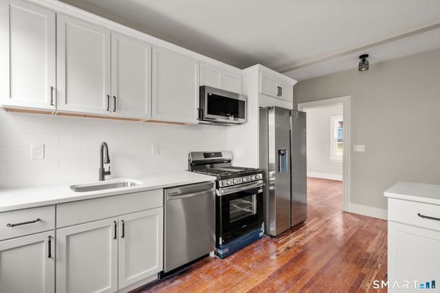 94 Thomas Street, West Haven, CT 06516