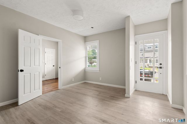 94 Thomas Street, West Haven, CT 06516