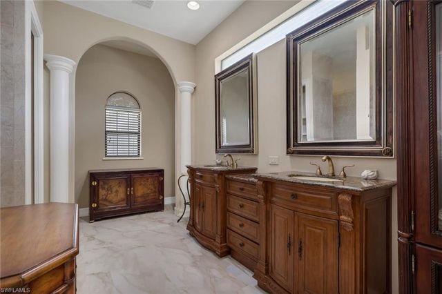 16103 Waterleaf LN, Fort Myers, FL 33908