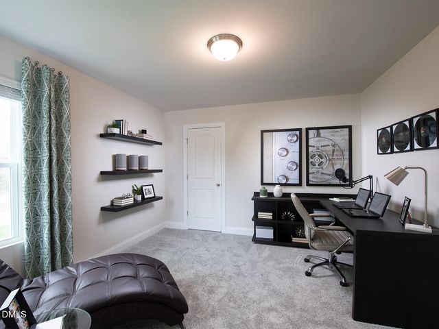 802 Stream View Court, Mebane, NC 27302
