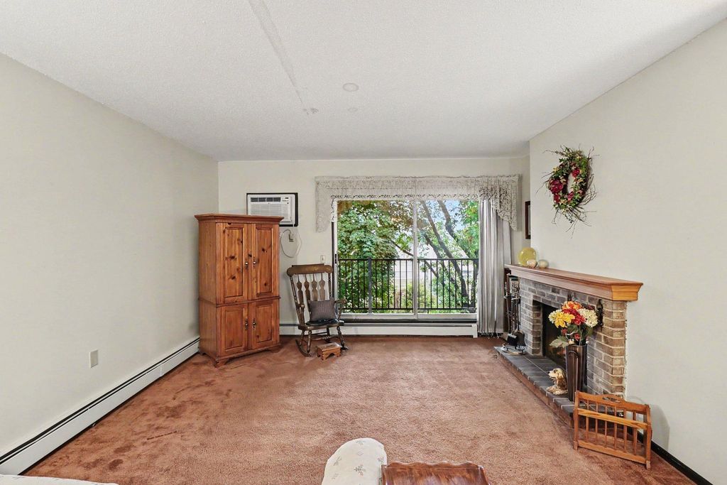 4201 Lakeside Avenue N 307, Brooklyn Center, MN 55429 — photo 3