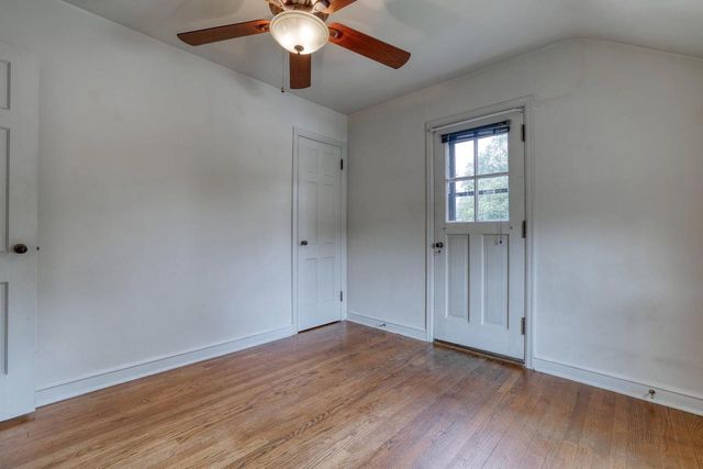 833 Robertson STREET, Wauwatosa, WI 53213