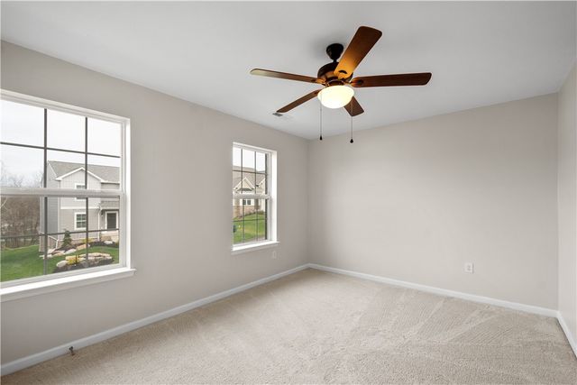 829 Frickwood Dr, South Park, PA 15129