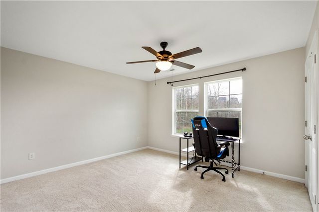 829 Frickwood Dr, South Park, PA 15129