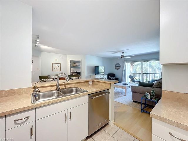8930 Colonnades CT E 626, Bonita Springs, FL 34135