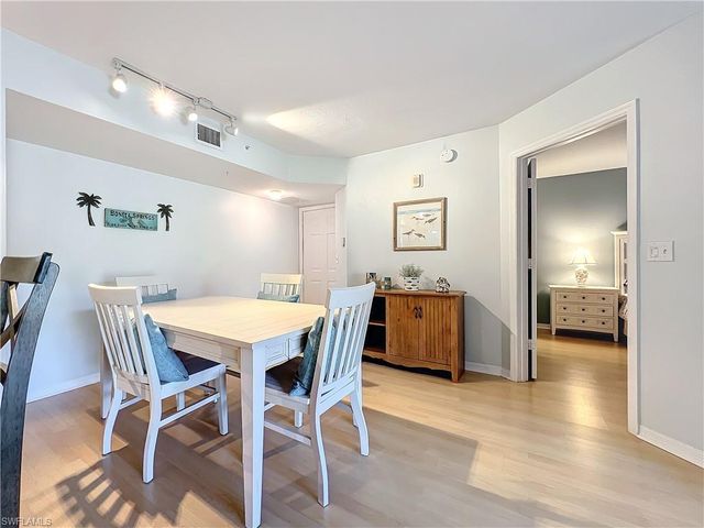 8930 Colonnades CT E 626, Bonita Springs, FL 34135