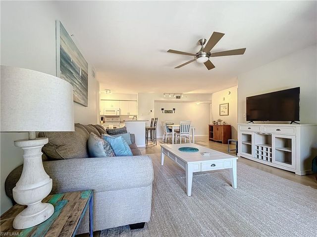 8930 Colonnades CT E 626, Bonita Springs, FL 34135