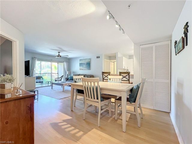 8930 Colonnades CT E 626, Bonita Springs, FL 34135