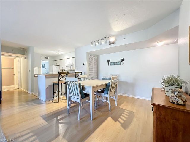 8930 Colonnades CT E 626, Bonita Springs, FL 34135