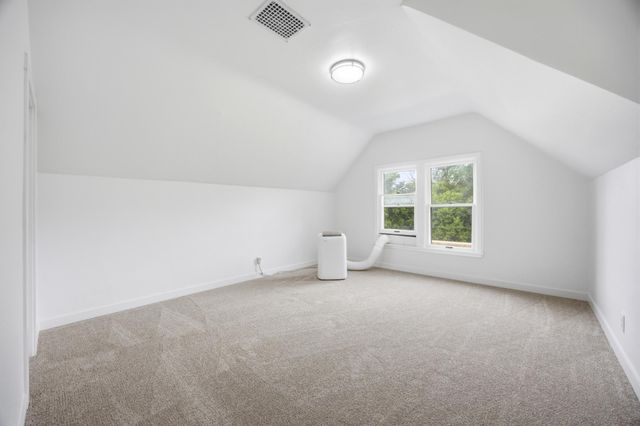612 Elm Street S, Moorhead, MN 56560