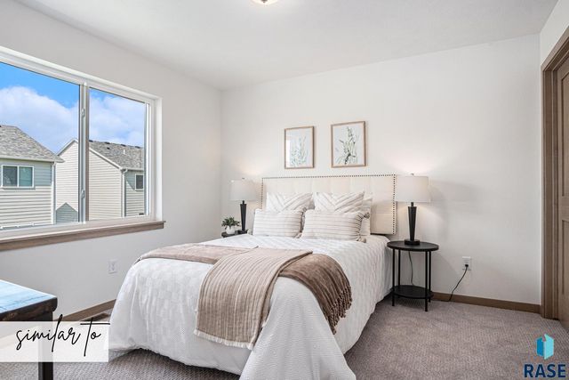 3403 S Jerome Pl Place, Sioux Falls, SD 57106