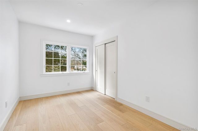 118 Soundview Avenue, White Plains, NY 10606