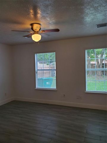 5319 Cherie Crest Court, Houston, TX 77088