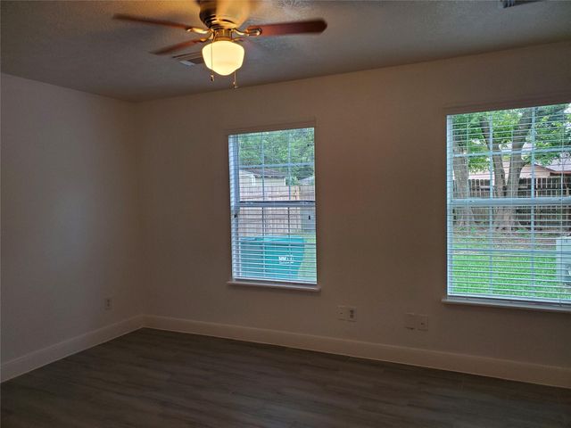 5319 Cherie Crest Court, Houston, TX 77088