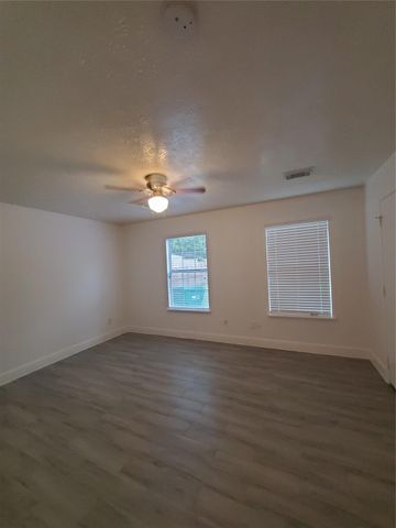 5319 Cherie Crest Court, Houston, TX 77088