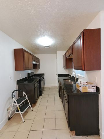 5319 Cherie Crest Court, Houston, TX 77088