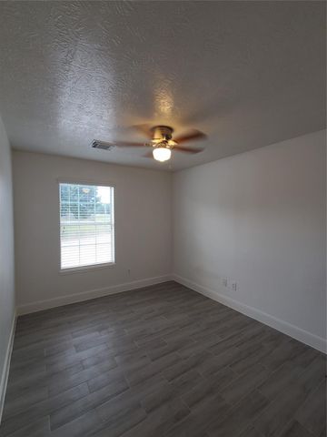 5319 Cherie Crest Court, Houston, TX 77088