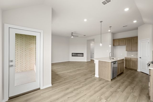 7537 Lavender Lane, Ponder, TX 76259