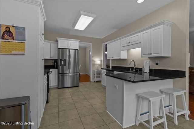 5313 Pavilion Way, Louisville, KY 40291