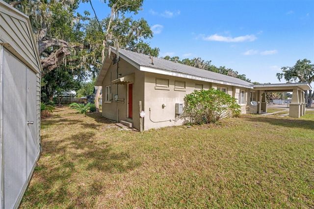 21 N FRENCH AVENUE, Fort Meade, FL 33841