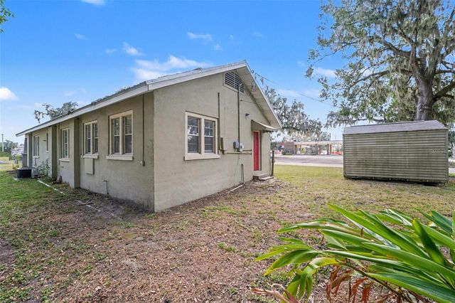 21 N FRENCH AVENUE, Fort Meade, FL 33841