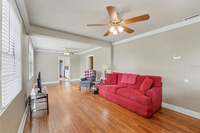 21 N FRENCH AVENUE, Fort Meade, FL 33841