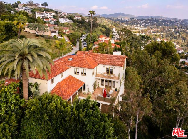 7050 La Presa Drive, Los Angeles, CA 90068