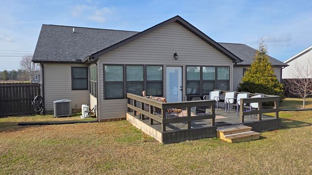 3648 Barbourville Road, London, KY 40744