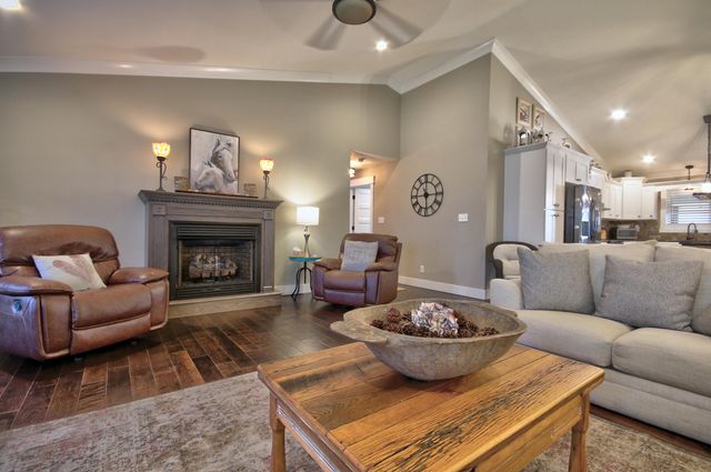 3648 Barbourville Road, London, KY 40744