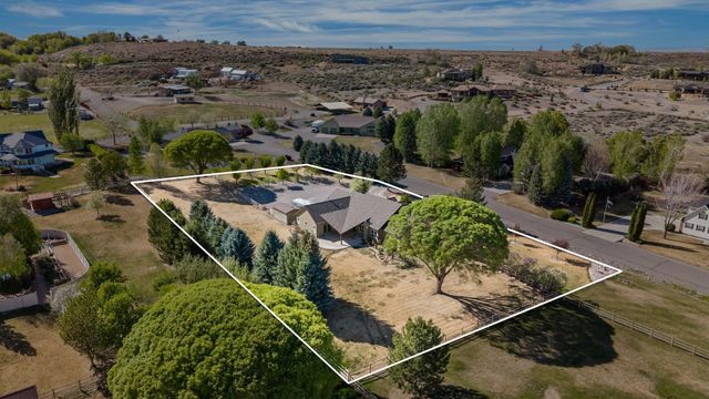 13763 Larkspur Drive, Montrose, CO 81404