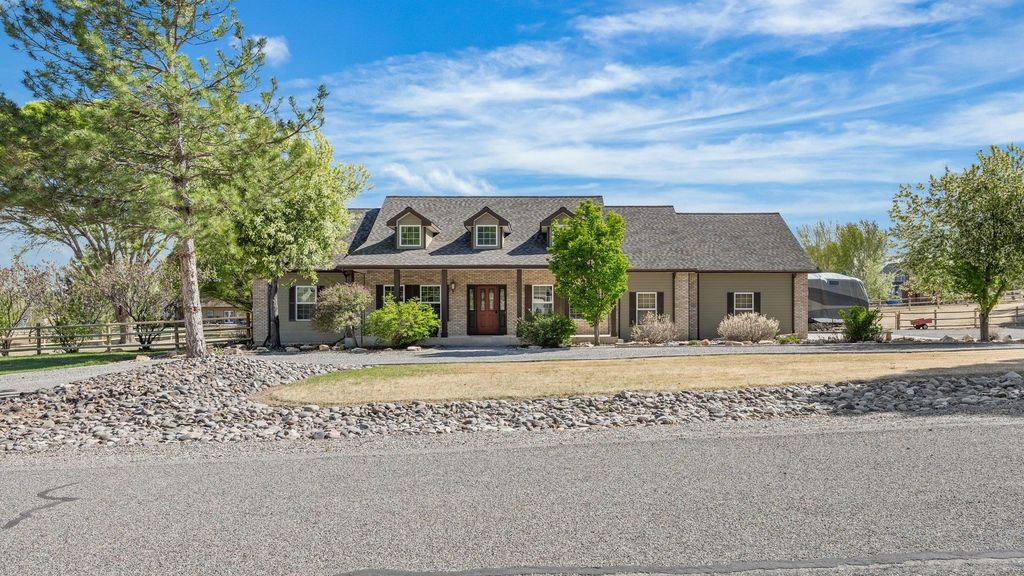 13763 Larkspur Drive, Montrose, CO 81404