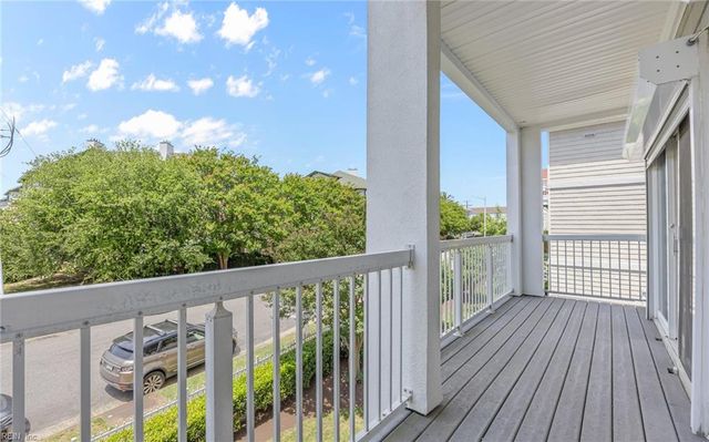 2300 Page Harbor Lndg Apt 102, Virginia Beach, VA 23451