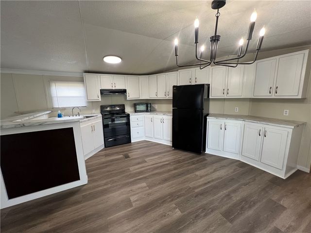1110 Wildberry, Somerville, TX 77879
