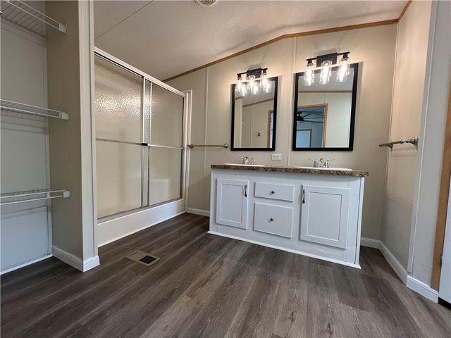 1110 Wildberry, Somerville, TX 77879