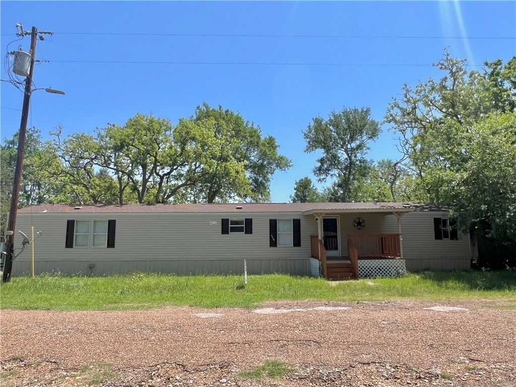 1110 Wildberry, Somerville, TX 77879