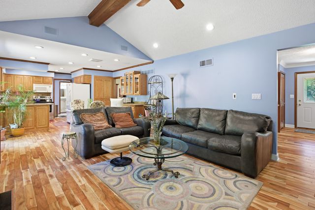 48797 Lansdowne Court, Shelby Twp, MI 48317