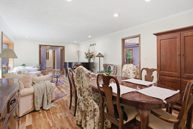48797 Lansdowne Court, Shelby Twp, MI 48317