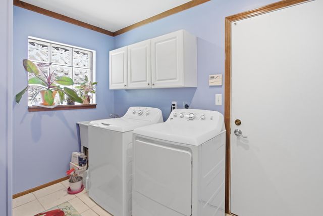 48797 Lansdowne Court, Shelby Twp, MI 48317