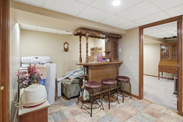 48797 Lansdowne Court, Shelby Twp, MI 48317