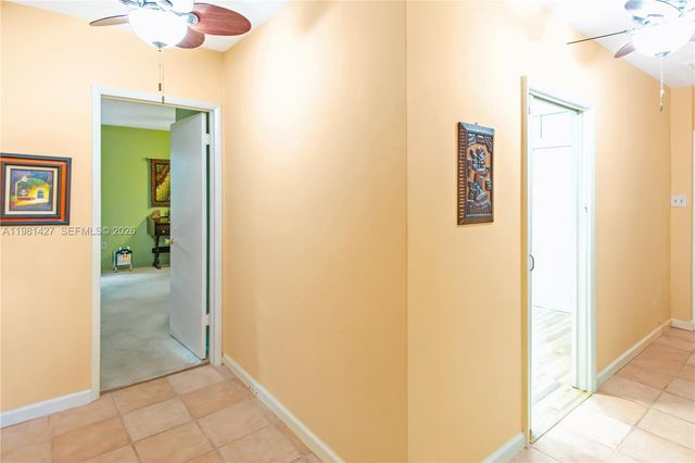 4725 SW 89th Ave, Miami, FL 33165