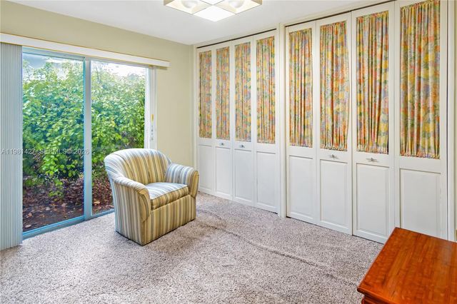 4725 SW 89th Ave, Miami, FL 33165