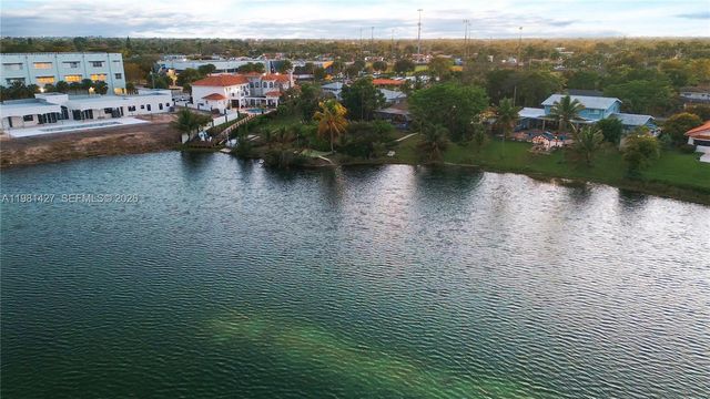 4725 SW 89th Ave, Miami, FL 33165