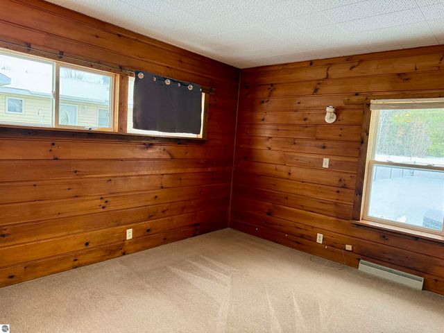 704 Wadsworth, East Tawas, MI 48730